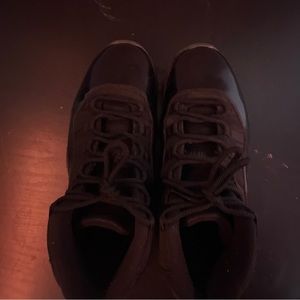 Size 10.5 - Jordan 11 Cap and Gown